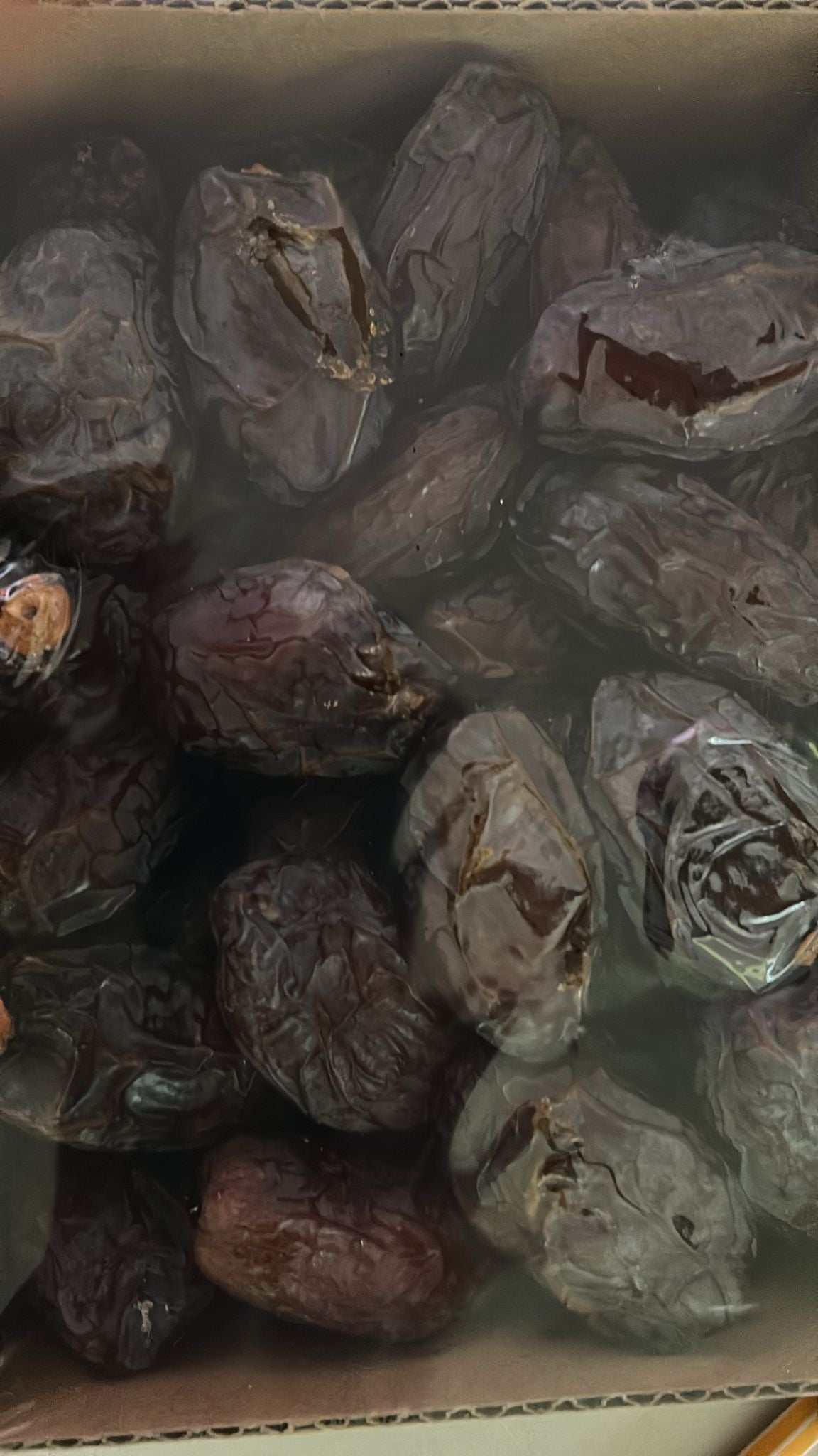 Medjoul dates