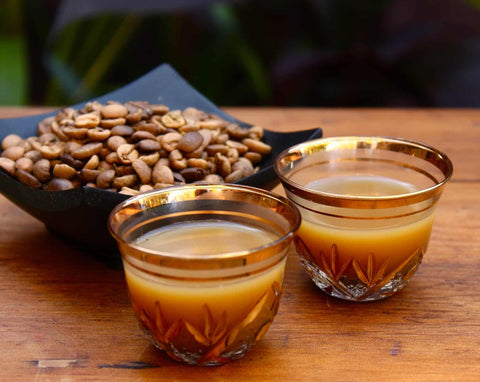 Arabischer Kaffee Mit Gewürze